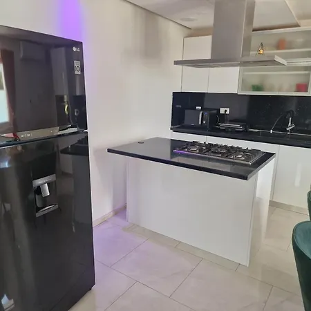 Casa Lumina - 5 Minutes To The Airport *