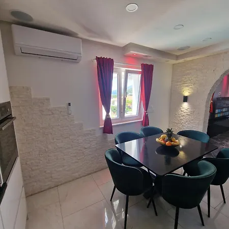 Casa Lumina - 5 Minutes To The Airport *