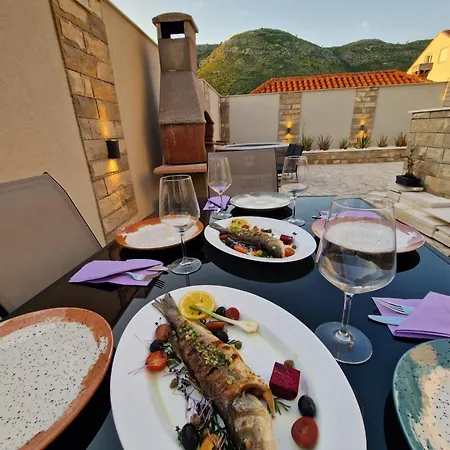 Appartement Casa Lumina - 5 Minutes To The Airport Zvekovica