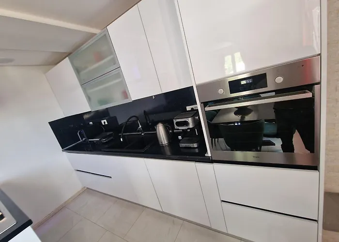 Lejlighed Casa Lumina - 5 Minutes To The Airport