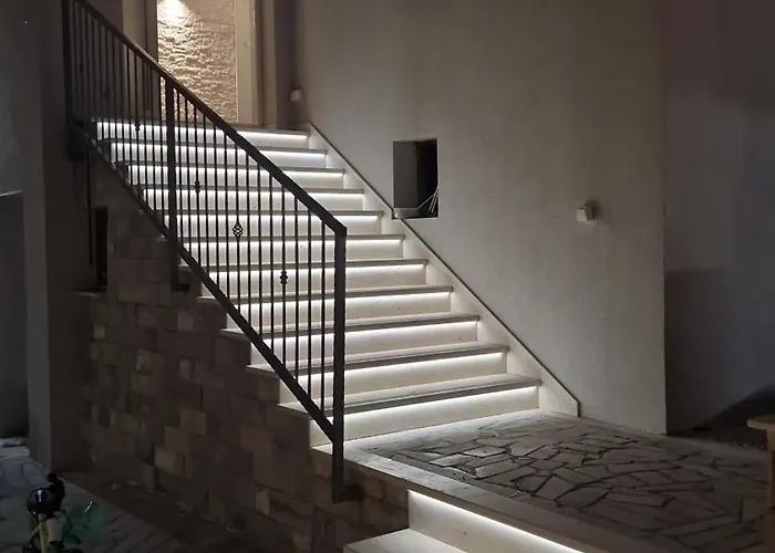 Lejlighed Casa Lumina - 5 Minutes To The Airport