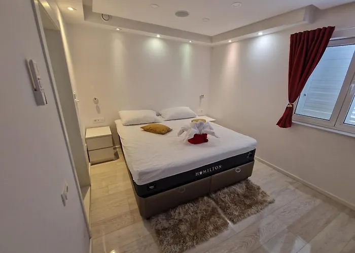 Casa Lumina - 5 Minutes To The Airport *